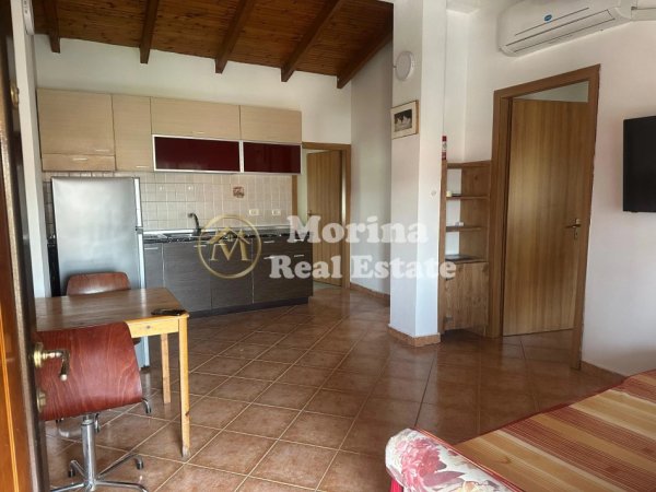 Tirane, jepet me qera apartament 2+1 Kati 4, 85 m² 400 € (Rruga Besa)