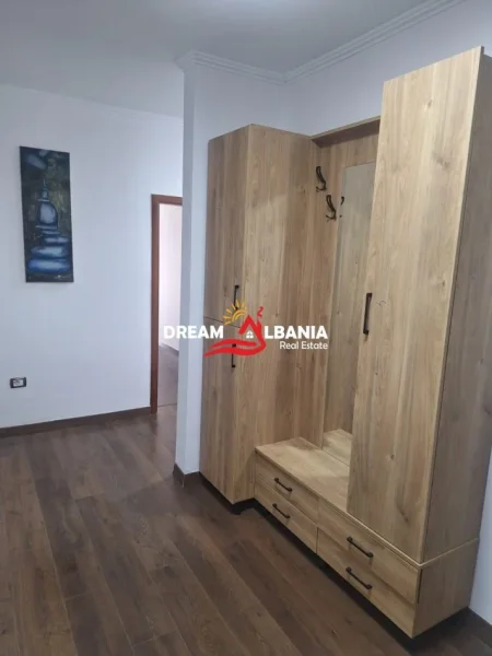 Tirane, shitet apartament 2+1+Ballkon Kati 4, 120 m² 192,000 € (ne Don Bosko prane shkolles Vace Zela)