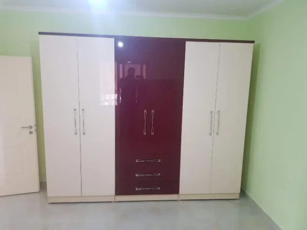 Tirane,  blejme mobilje te perdorura (kende) guzhina dhoma gjumi mini bare tel 0697999666