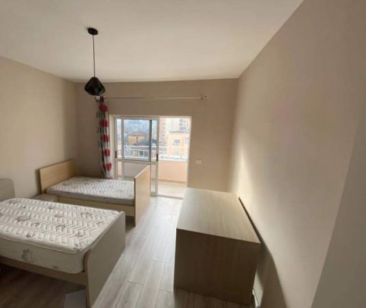 Tirane, shes apartament 2+1+BLK Kati 5, 95 m² 115.000 Euro (hoxha tahsim)