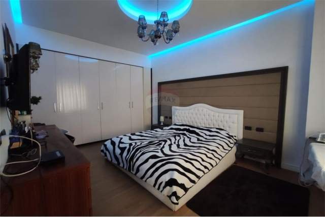 Tirane, shes apartament 2+1 Kati 2, 93 m² 131.000 Euro (Sali Butka)