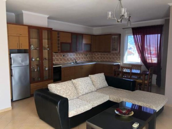 Tirane, shes apartament 2+1+BLK + post parkimi Kati 7, 110 m² 140.000 Euro (Rruga Gjon Buzuku)