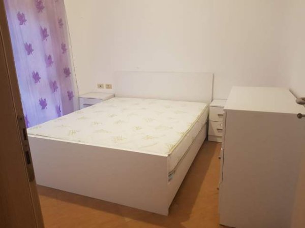 Apartament 1+1 me qira, Komuna e Parisit, Tirane✔️