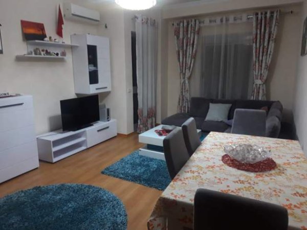 TIRANE: Jepet me Qera Apartament 2+1+A+BLK Kati 4, (Jordan Misja, perball Gener 2)