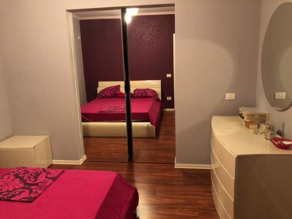 Tirane, jap me qera apartament 2+1+BLK Kati 3, 100 m² 500 Euro (Rruga Peti)