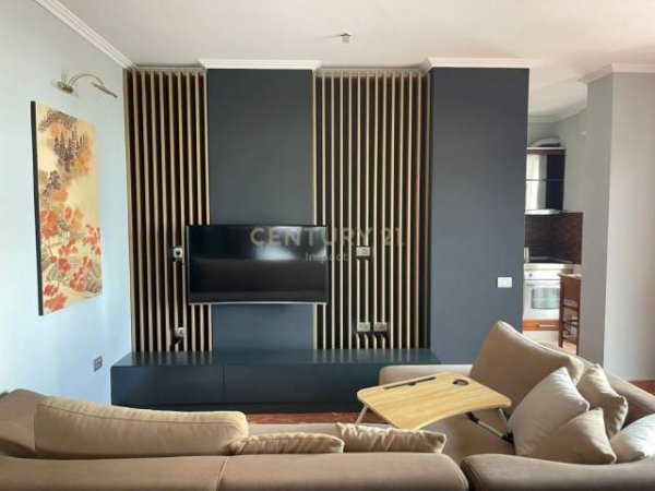 Tirane, jepet me qera apartament Kati 6, 125 m² 1.000 Euro (Tirana, Albania)