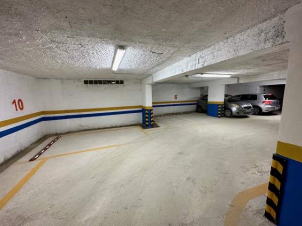 Tirane, shes garazh Kati -1, 500 m² 280.000 Euro (Yzberisht afer Big Marketit)