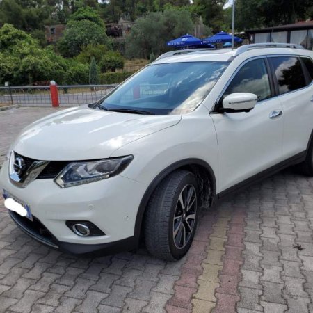 Shkoder, shes xhip Nissan x-trail Viti 2016, 17.900 Euro