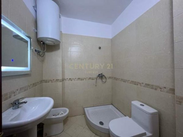 Tirane, shes apartament 1+1+BLK Kati 4, 55 m² 70.000 Euro (.)
