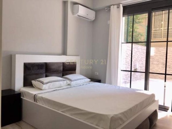Tirane, jepet me qera apartament 2+1+BLK Kati 1, 120 m² 600 Euro (Kodra e Diellit)