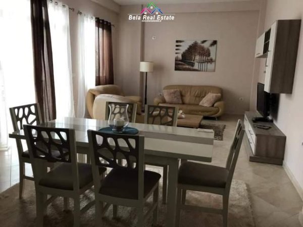 Tirane, jepet me qera apartament 1+1+BLK Kati 1, 84 m² 350 Euro (fresku)