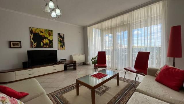 Tirane, jepet me qera apartament Kati 9, 120 m² 850 Euro