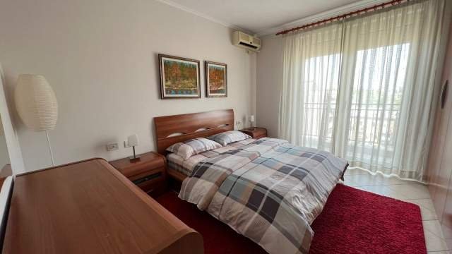 Tirane, jepet me qera apartament Kati 9, 120 m² 850 Euro
