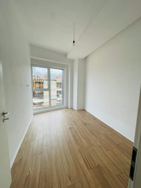 Tirane, jepet me qera Kati 9, 120 m² 400 Euro (Jordan Misja, Kompleksi Marga)