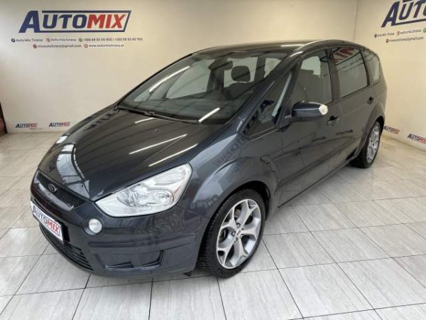 Tirane, shes makine Ford s-max 5.900 Euro