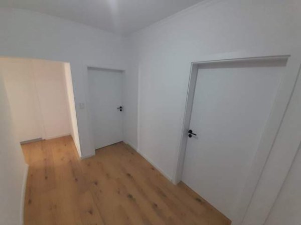 Tirane, shitet apartament 2+1 Kati 4, 77 m² 155.000 Euro (Sheshi Willson)