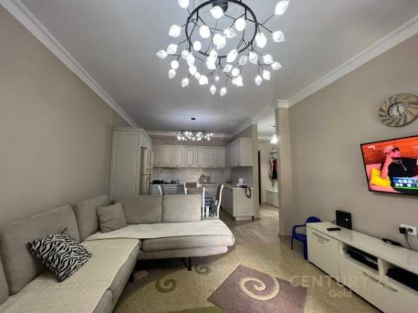 Tirane, shitet apartament 1+1+BLK Kati 1, 72 m² 95.000 Euro (Unaza e Re, Green City)