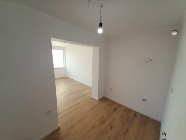 Tirane, shitet apartament 2+1+A+BLK Kati 4, 77 m² 155.000 Euro