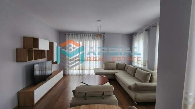 Tirane, jepet me qera apartament 2+1+BLK Kati 5, 110 m² 430 Euro (Bulevardi i Astirit)