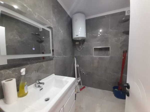 Tirane, shitet apartament 2+1 Kati 4, 77 m² 155.000 Euro (Sheshi Willson)