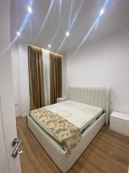 Tirane, jepet me qera apartament 1+1+BLK Kati 7, 62 m² 450 Euro (Teodor Keko)