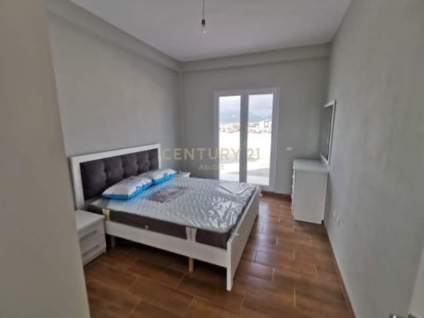 Tirane, jepet me qera apartament 2+1 Kati 9, 96 m² 450  (Astir)
