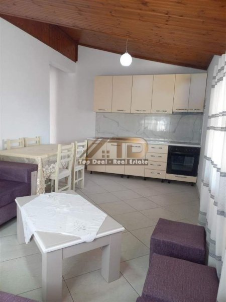 Tirane, jepet me qera 2+1+BLK Kati 3, 92 m² 310 Euro