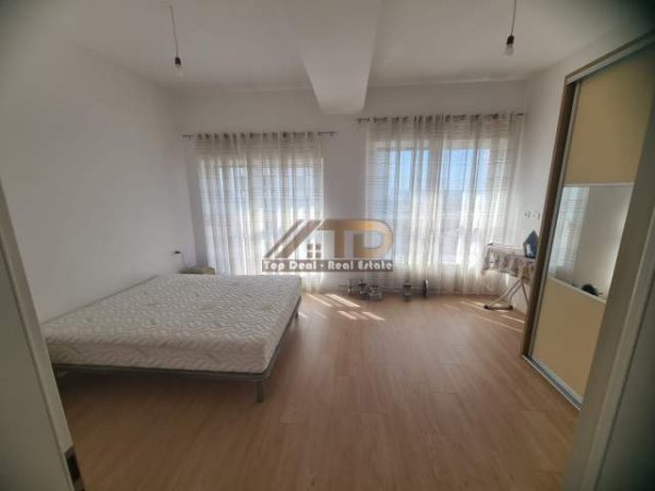 Tirane, jepet me qera apartament 2+1+BLK Kati 6, 100 m² 400 Euro