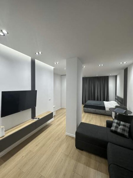 Tirane, jepet me qera apartament Kati 3, 38 m² 50 Euro (Kajo Karafili)