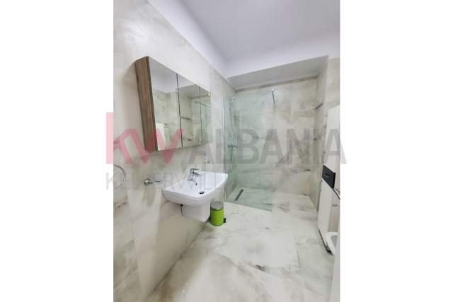 Tirane, jepet me qera apartament 1+1+BLK Kati 6, 95 m² 800 Euro (Kompleksi Delijorgji)