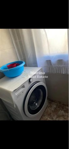 Tirane, jepet me qera apartament 1+1 Kati 2, 44 m² 350 € (Rruga Bardhyl)