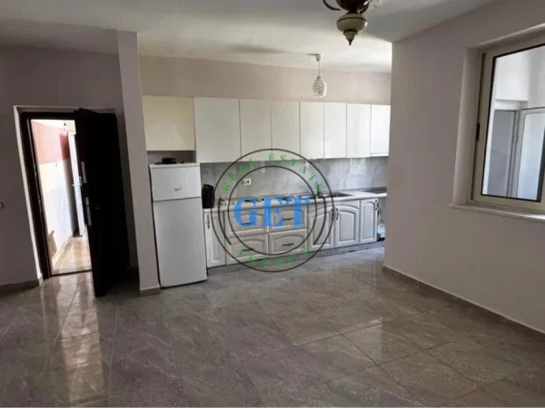 Shqiperi, shes apartament 1+1 Kati 2, 60 m² 67.000 € 