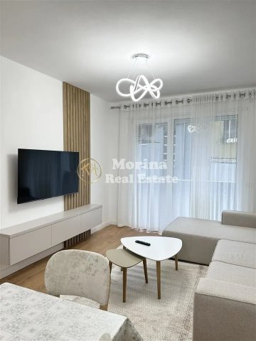Tirane, jepet me qera apartament 2+1 Kati 1, 100 m² 650 € (Rruga e Dibres)
