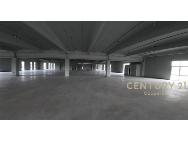 Tirane, jap me qera , 5.200 m² 34.000 € (Kashar)