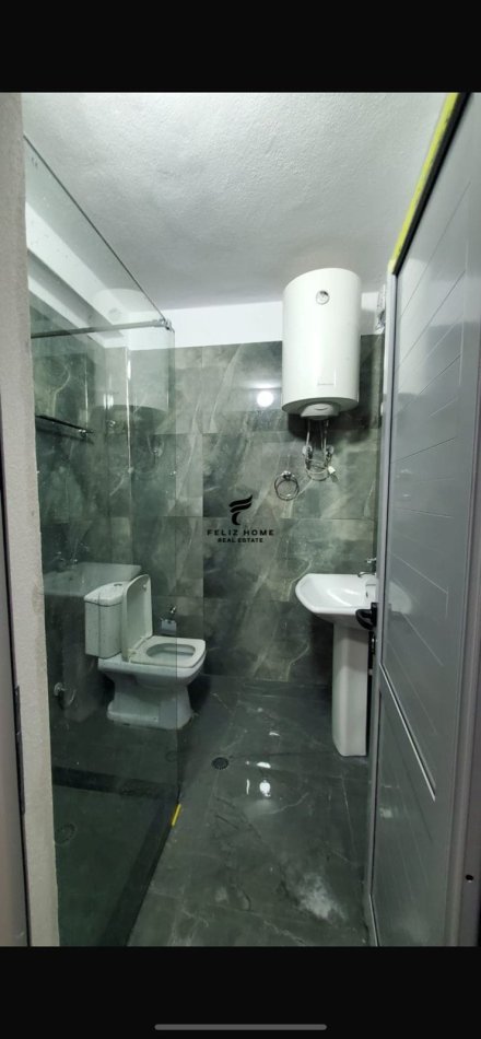 Tirane, jepet me qera apartament 1+1+Ballkon Kati 1, 63 m² 550 € (DON BOSKO)