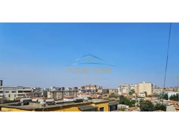 Tirane, shitet apartament 1+1+Ballkon Kati 6, 120.000 € (Bulevardi Zhan Dark)