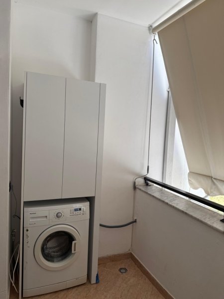 Tirane, jepet me qera apartament 1+1 Kati 7, 60 m² 450 € (Astir)