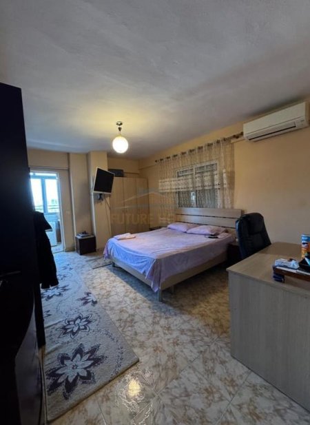 Tirane, shitet apartament 2+1+Ballkon Kati 7, 120 m² 140.000 €