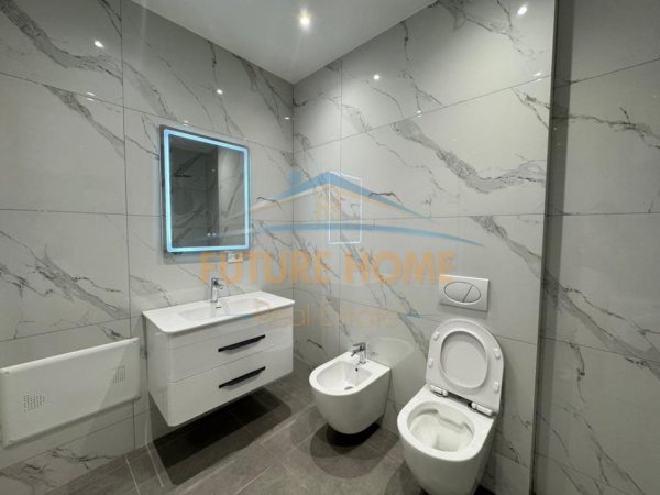 Tirane, shitet apartament 1+1 Kati 5, 70 m² 185.000 € (RRUGA FORTUZI,QENDER)