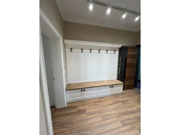 Tirane, jepet me qera apartament 1+1 Kati 5, 90 m² 600 € 