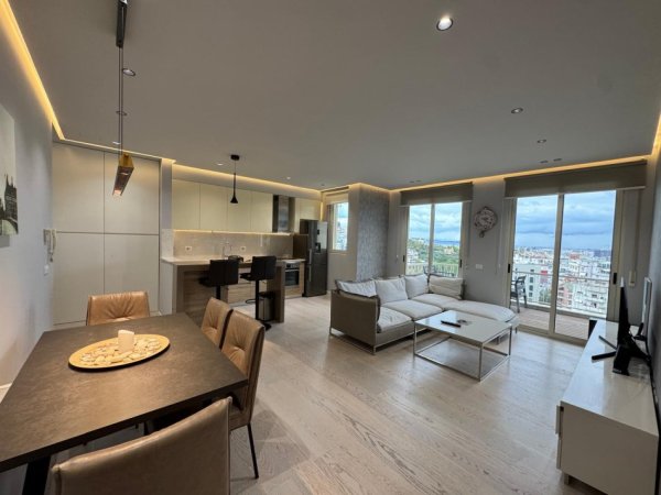 Tirane, jepet me qera apartament 2+1+Aneks+Ballkon Kati 2, 120 m² 950 € (Rruga Peti)