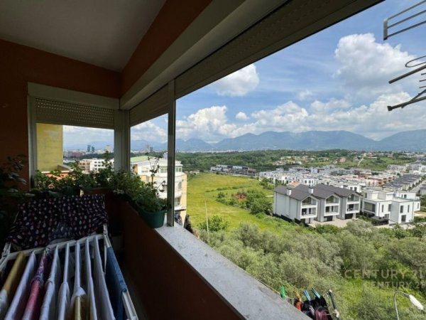 Tirane, jepet me qera apartament 1+1 Kati 5, 65 m² 585 € 