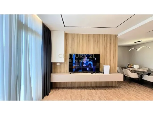 Tirane, jepet me qera apartament 3+1+Ballkon Kati 7, 165 m² 2.500 € 