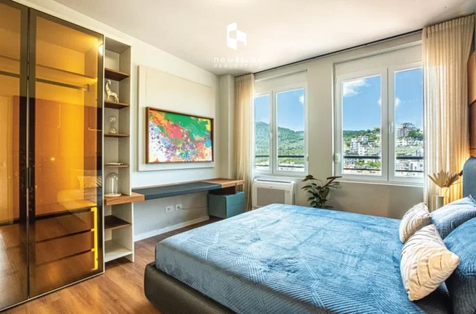 Shitet:✨️ Penthouse (Perfekt) ( Pamje Ballore - 📍Liqeni i Thatë)  (3+1kuzhinë Veç / 4+1 ) - 100% I Investuar me Cilëai Premium , Dhe Çmim Okazion për Tregun!