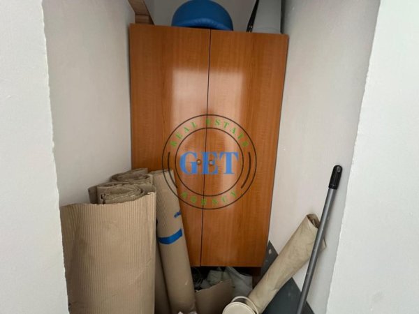 Durres, jepet me qera apartament 2+1 Kati 4, 70 m² 400 € 