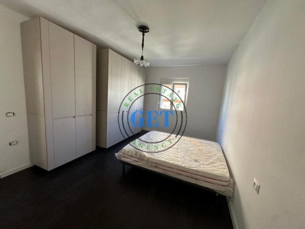 Durres, jepet me qera apartament 2+1 Kati 4, 70 m² 400 € 