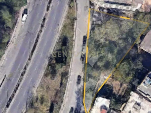 Tirane, shes toke , 1.116 m² 1.200.000 € (Rrugën e Elbasanit)