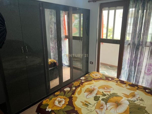 Tirane, jepet me qera apartament 1+1 Kati 3, 70 m² 450 € 