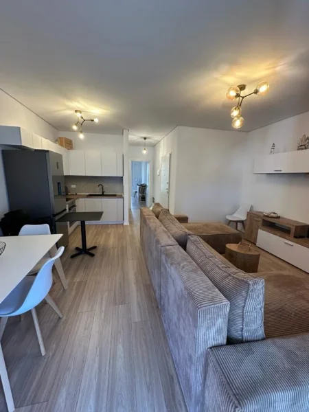 San Pietro, shitet apartament 1+1 Kati 2, 74 m² 230.000 € (Durres)