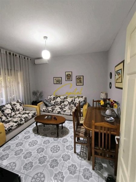 Tirane, jepet me qera apartament 1+1 Kati 3, 65 m² 420 € (DON BOSKO)